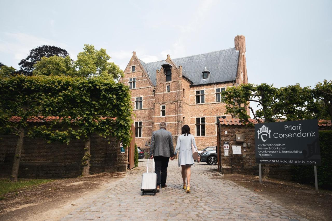 Priorij Corsendonk Hotel Oud-Turnhout Exterior foto
