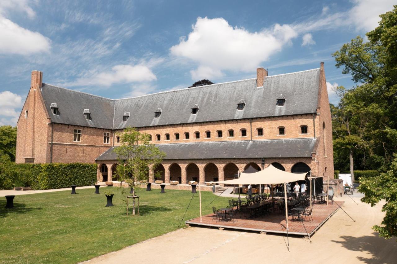 Priorij Corsendonk Hotel Oud-Turnhout Exterior foto